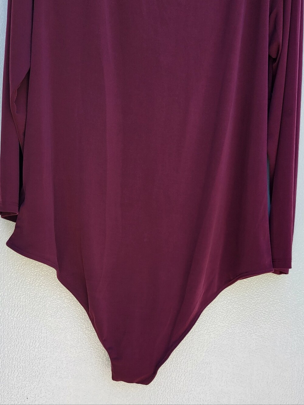 Torrid NWT Plum Twist-Front Long Sleeve Bodysuit Women SIZE 3. - Picture 6 of 8